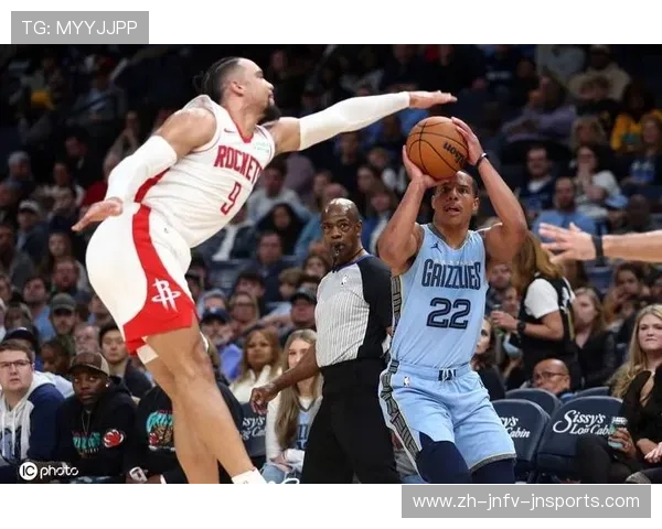 2018年火箭队对阵灰熊队的比赛回放 2018年火箭队对阵灰熊队的比赛回放