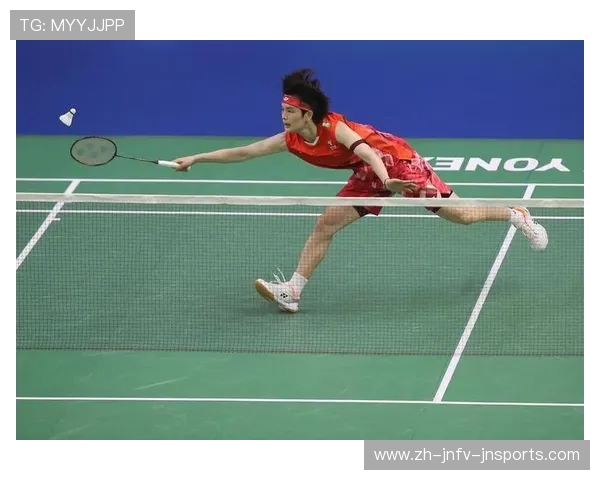 羽毛球如何开局