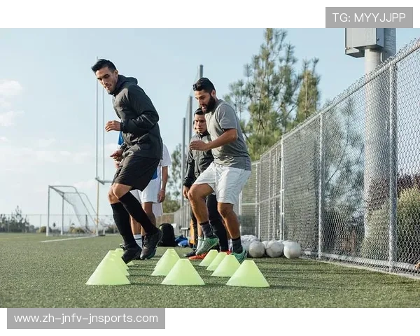 足球运动员的体能训练与恢复